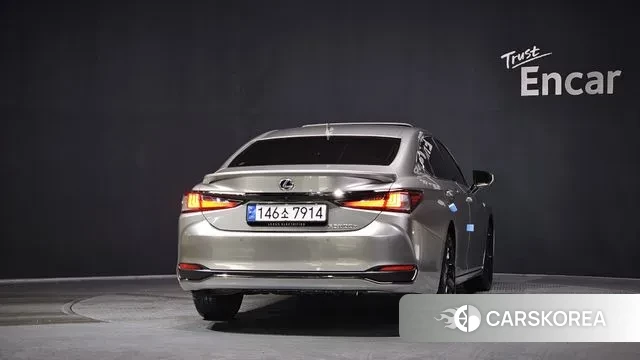 Lexus ES300h 7th generation id 3644716 из Кореи 14