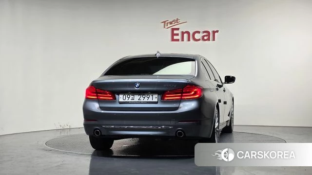 BMW 5 Series (G30) id 4305005 из Кореи 14