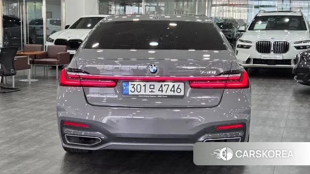 BMW 7 Series (G11) id 3401090 из Кореи 7