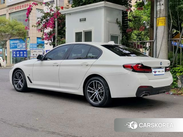 BMW 5 series (imported) 2022 Белый из Китая, фото 4