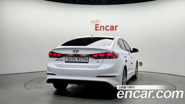 Hyundai Avante AD id 2952049 из Кореи 14