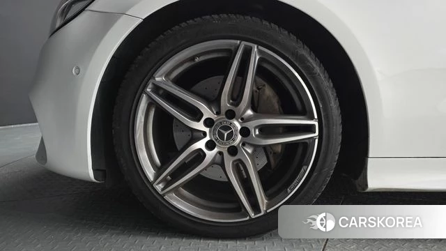Mercedes-Benz E-Class W213 id 4755217 из Кореи 33