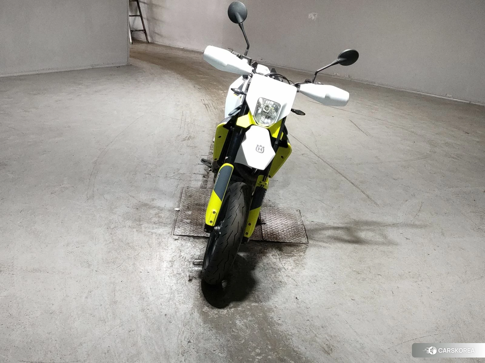 Проданный Husqvarna 701 SUPERMOTO 2021 из Японии