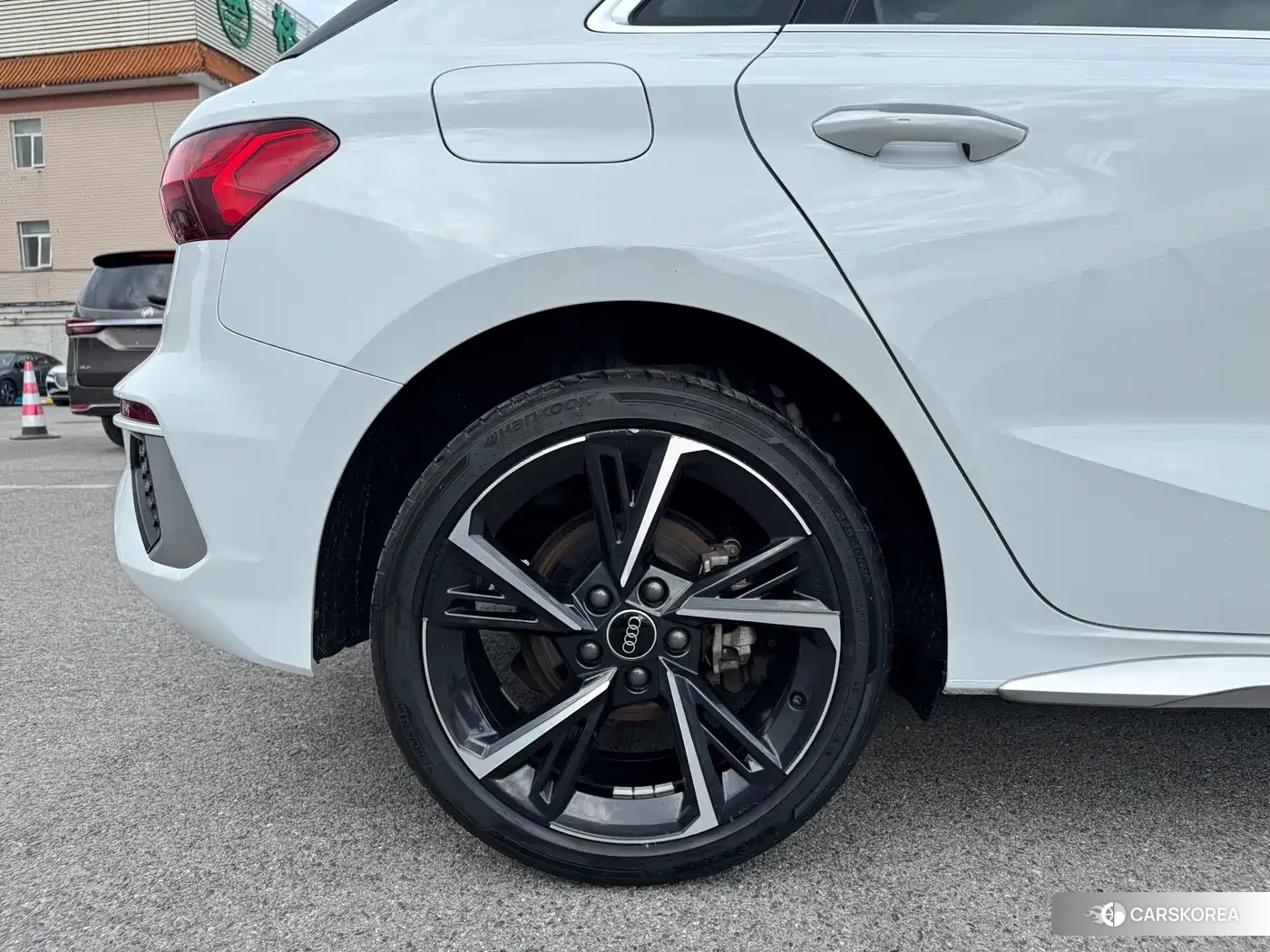Audi A3 id 4601839 из Китая 15