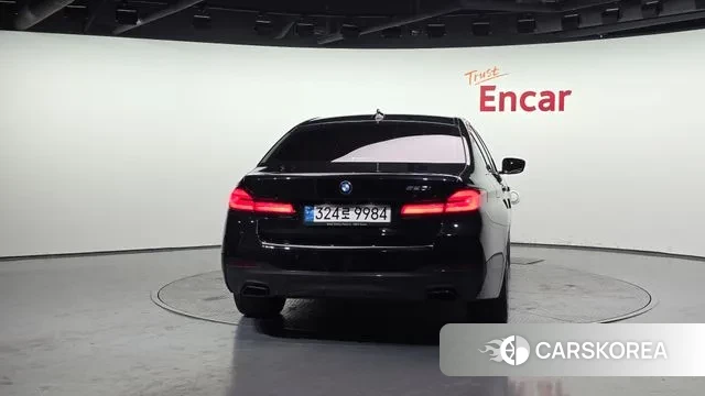 BMW 5 Series (G30) id 3606830 из Кореи 14