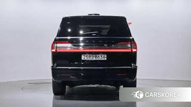 Lincoln Navigator 4th generation id 3044930 из Кореи 14