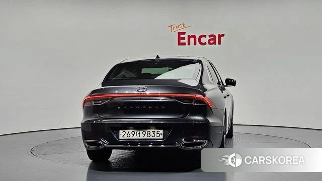 Hyundai The New Grandeur IG id 4519873 из Кореи 14
