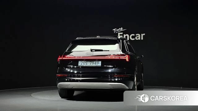 Audi e-Tron id 4362291 из Кореи 14