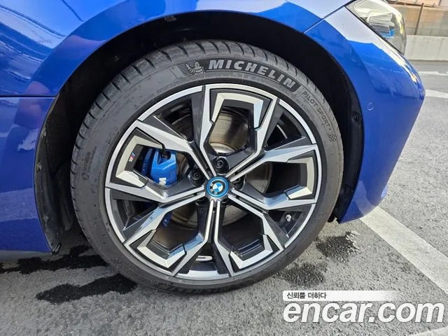 BMW i4 id 2948971 из Кореи 13