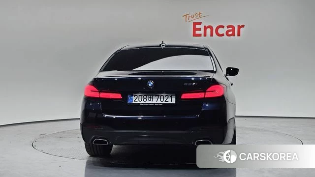 BMW 5 Series (G30) id 3865367 из Кореи 14