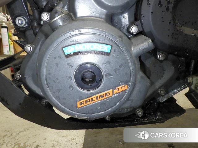 Engine photo