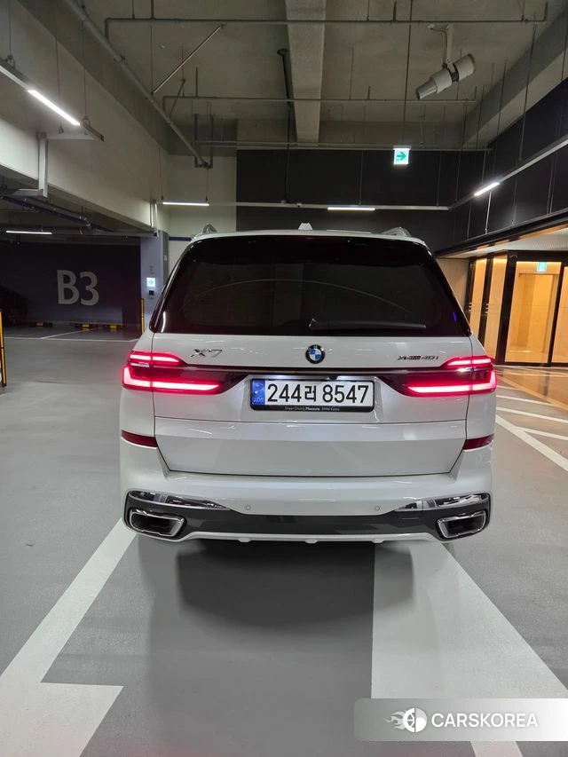 BMW X7 (G07) 2024 Белый из Кореи, фото 4