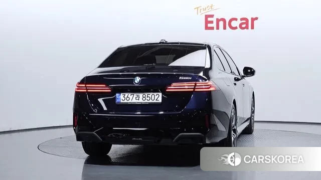 BMW 5 Series (G60) id 3605801 из Кореи 14