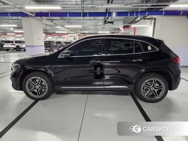 Mercedes-Benz GLA - Class H247 id 3775772 из Кореи 14