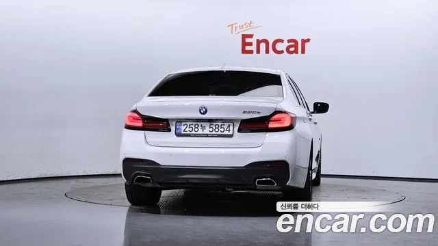 BMW 5 Series (G30) id 2863173 из Кореи 14