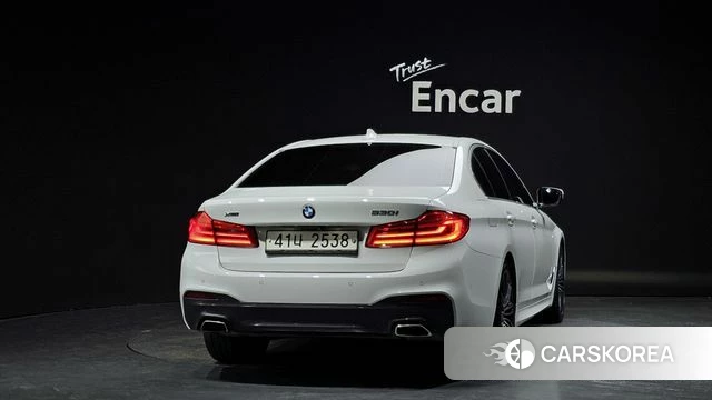 BMW 5 Series (G30) id 4356592 из Кореи 14
