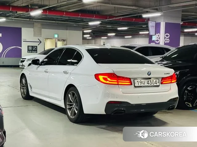 BMW 5 Series (G30) id 3085668 из Кореи 14