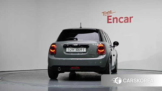 Mini Cooper D id 4520719 из Кореи 24