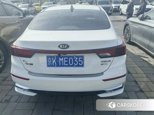 Kia K3 2021 Белый из Китая, фото 4