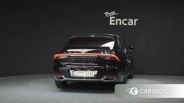 Hyundai The New Grandeur IG Hybrid id 4202692 из Кореи 14