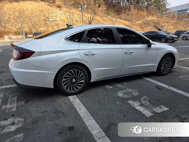 Hyundai Sonata Hybrid (DN8) id 3655179 из Кореи 13