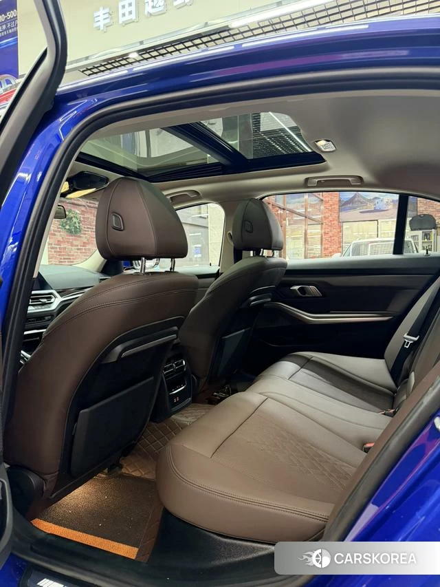 BMW 3 series id 4299748 из Китая 15