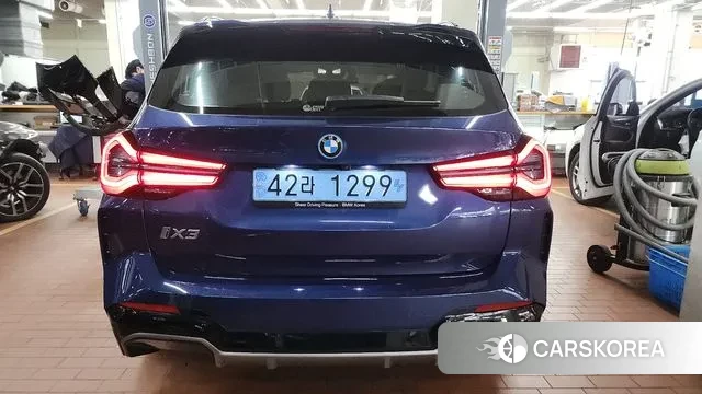 BMW iX3 2023 Синий из Кореи, фото 4