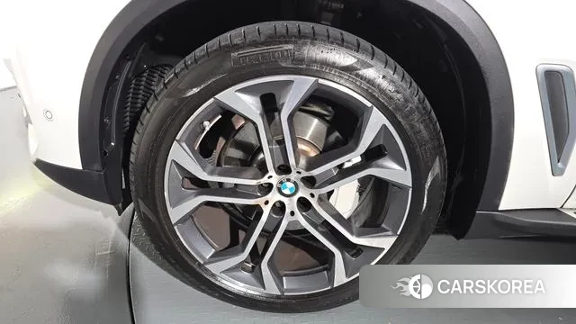 BMW X5 (G05) id 3378081 из Кореи 14