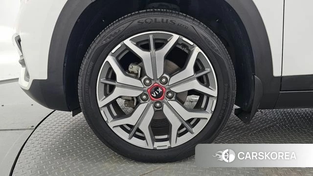 Kia Seltos id 4568113 из Кореи 29