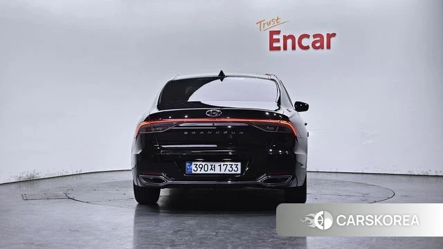 Hyundai The New Grandeur IG id 4344689 из Кореи 14