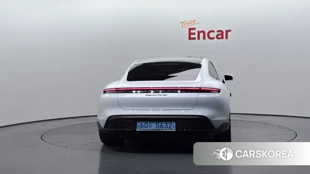 Porsche Taycan id 3225204 из Кореи 14