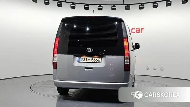 Hyundai Staria id 4383111 из Кореи 14
