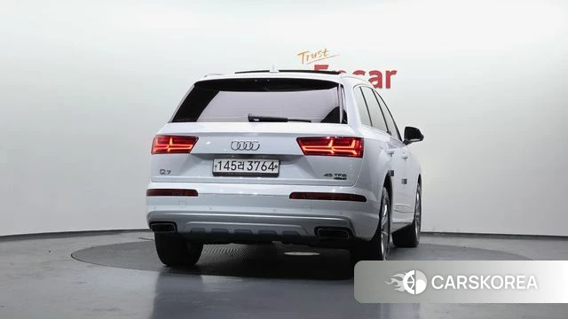 Audi Q7 (4M) id 3801113 из Кореи 14
