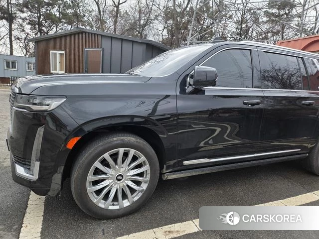 Cadillac Escalade 5th Generation 2021 Черный из Кореи, фото 4