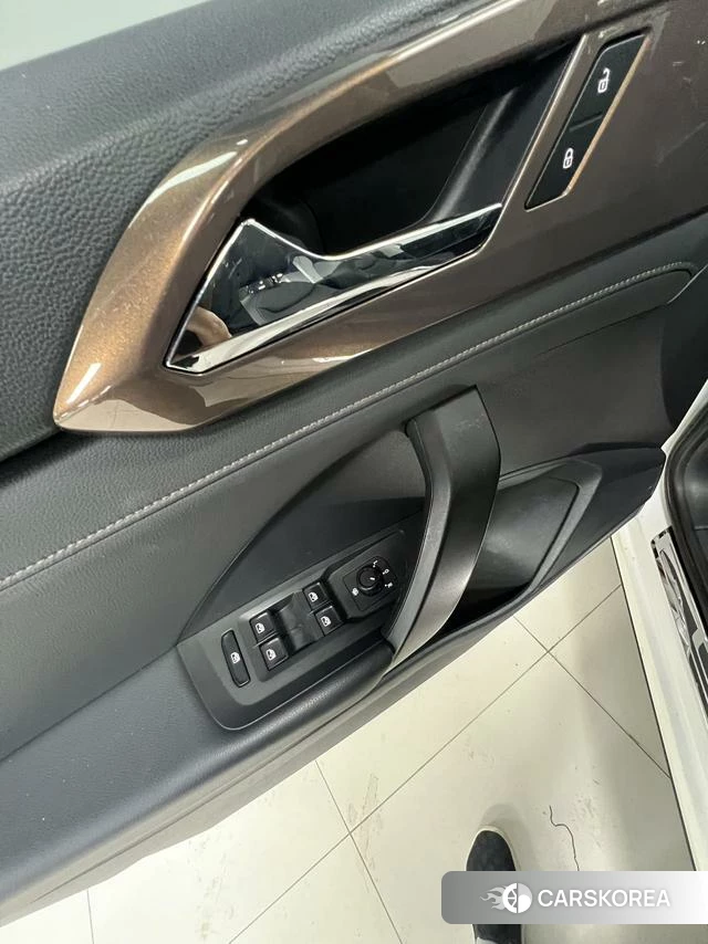 Volkswagen Tuyue id 4359406 из Китая 15