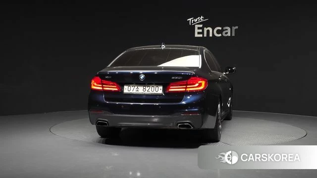 BMW 5 Series (G30) id 3845852 из Кореи 14