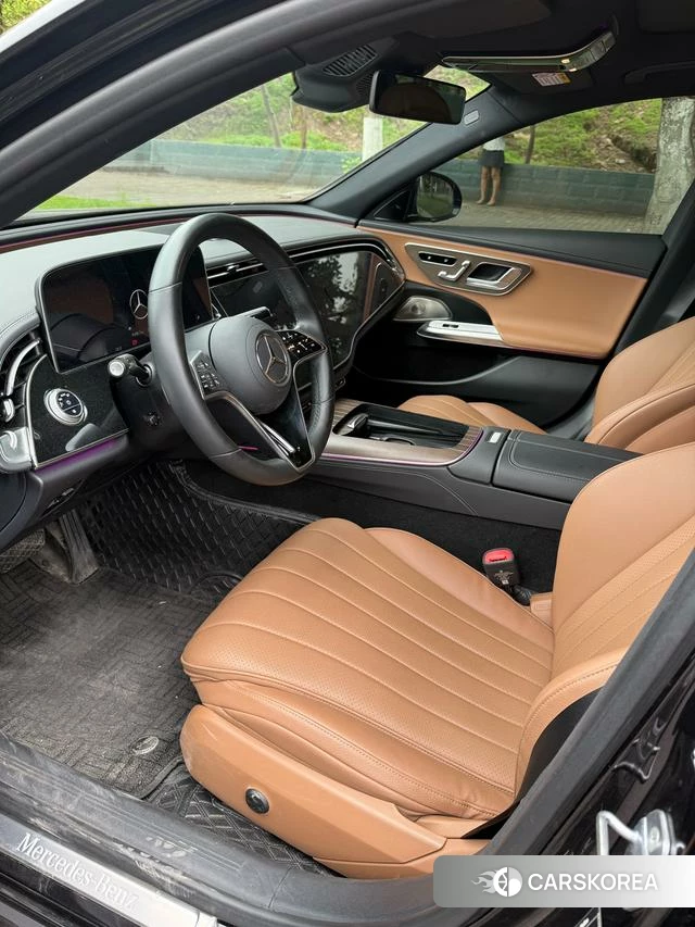 Mercedes-Benz E-class 2024 Черный из Китая, фото 4