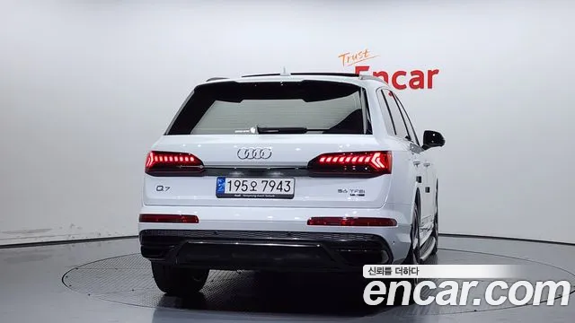 Audi Q7 (4M) id 2806006 из Кореи 14