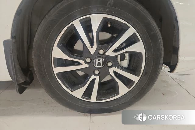Honda Fit id 4271128 из Китая 11
