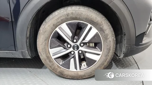 Kia The New Niro id 3655952 из Кореи 14