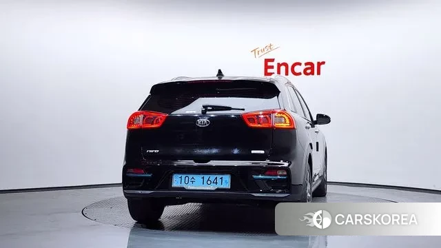Kia Niro EV id 3505392 из Кореи 14
