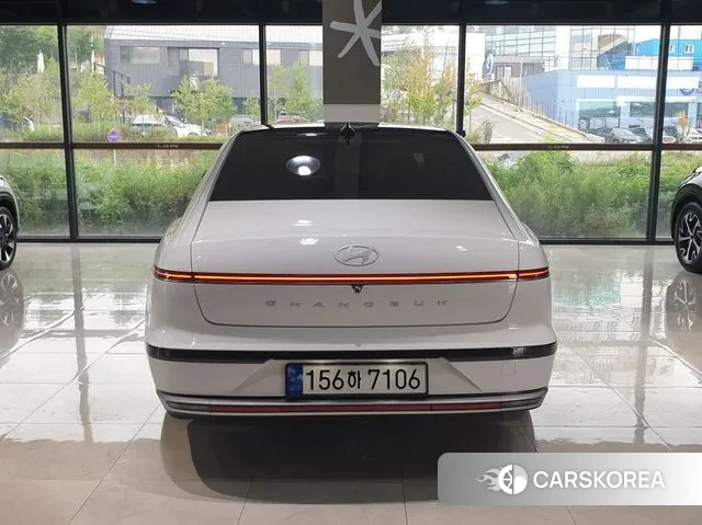 Hyundai Grandeur (GN7) id 3036896 из Кореи 14