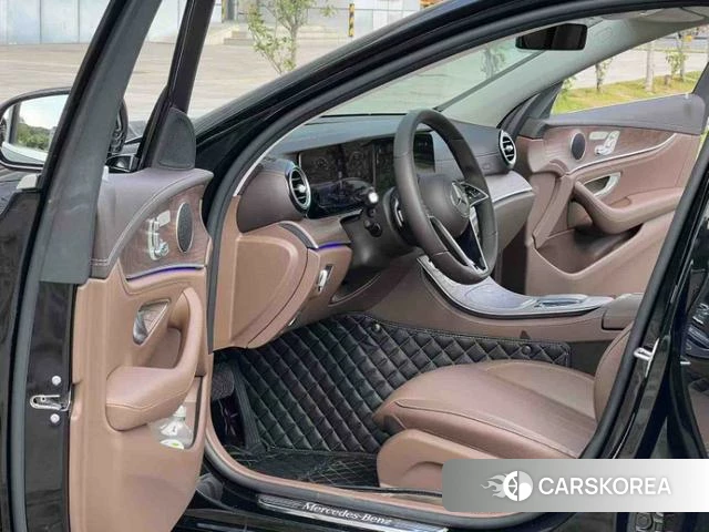 Mercedes-Benz E-class id 4297343 из Китая 14