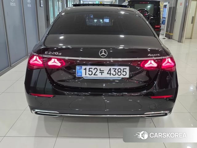 Mercedes-Benz E-Class W214 id 4511105 из Кореи 9