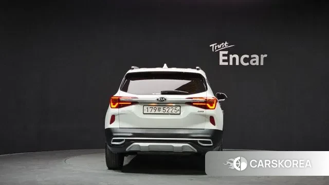 Kia Seltos id 3577561 из Кореи 14