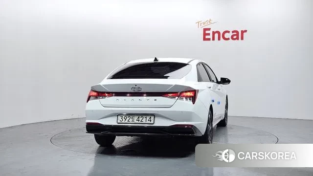 Hyundai Avante Hybrid (CN7) id 3513582 из Кореи 14