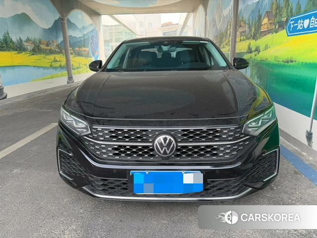 Volkswagen Passat id 4299692 из Китая 11