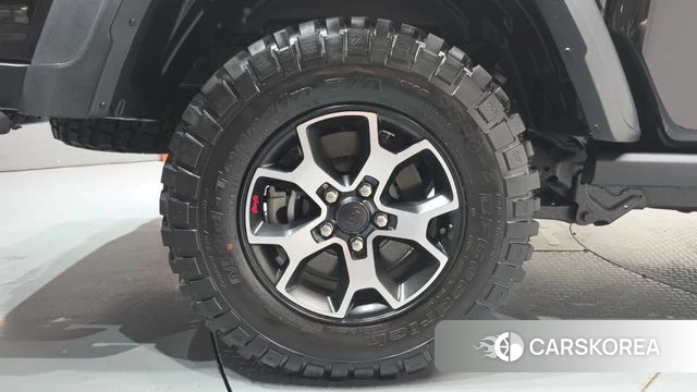 Jeep Gladiator (JT) id 4561855 из Кореи 24