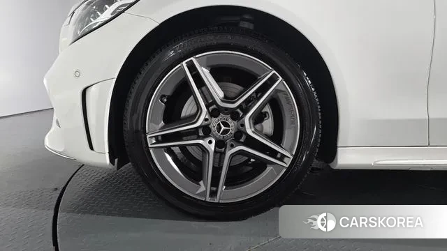 Mercedes-Benz C-Class W205 id 3032981 из Кореи 14