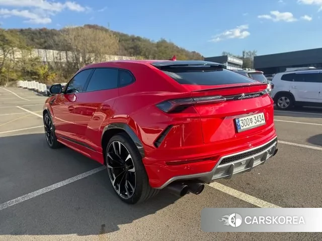 Lamborghini Urus id 3396241 из Кореи 14